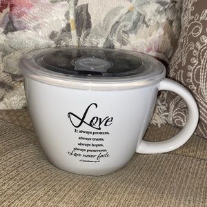 ❤️🕊️❤️NWT Soup-erb 26oz “Love” Ceramic Food/Beverage Stoneware Mug